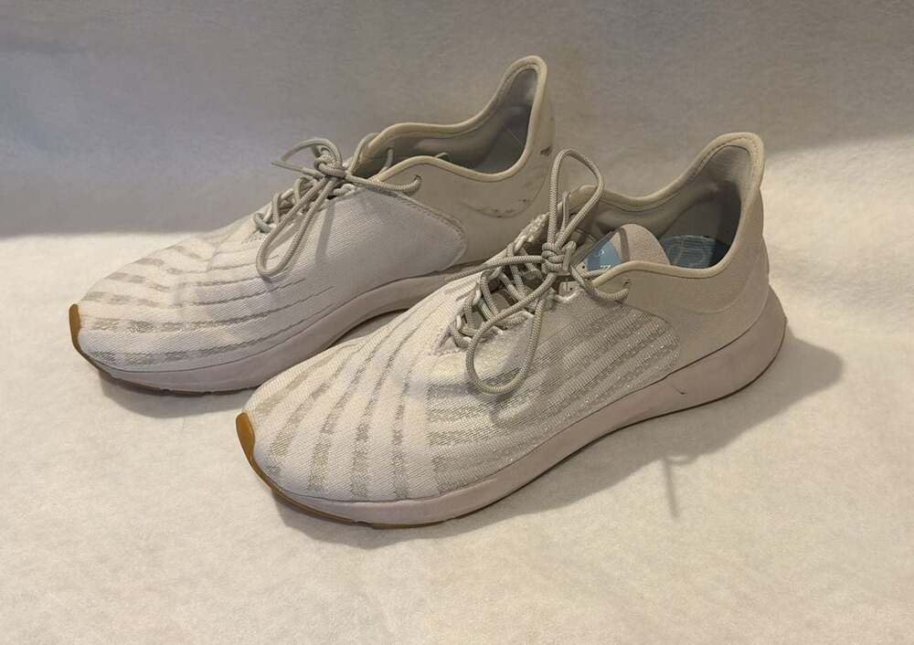 Saysh One Women's White Athletic Sneakers, Size 8.5 US (39 EU)
